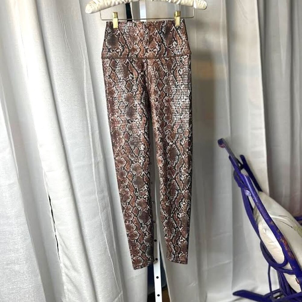 Carbon38 Snakeskin 7/8 Leggings in Brown/Black - Size XS